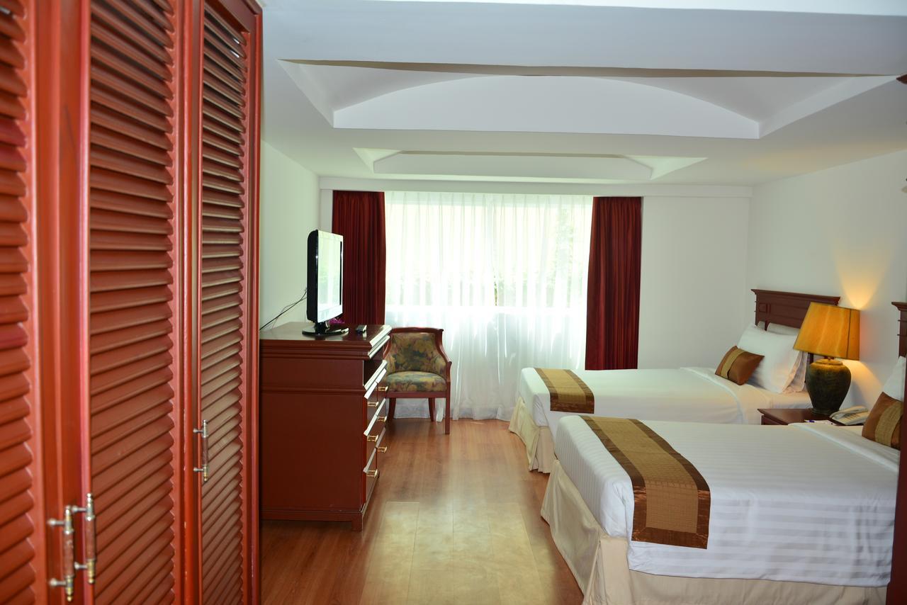 Pride Beach Resort - Adults Only Patong المظهر الخارجي الصورة